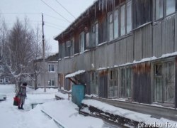 Аварийное жилье в ХМАО «снесли» вместе с требованиями губернатора. Ответственность за потерю финподдержки из Москвы понесут мэры