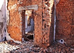 Общежитие на Попова, 1 снесено, а прописка сохранилась